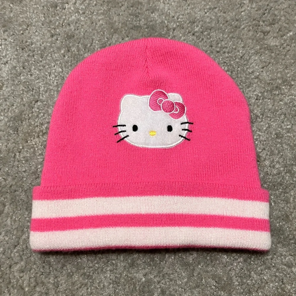 Vintage Hello Kitty Beanie (Pink)